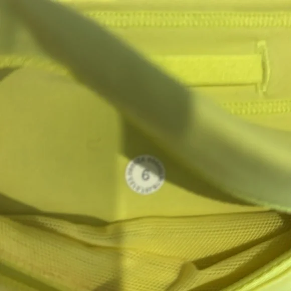 Lululemon Speed Up HR lined Shorts - Picture 4 of 4